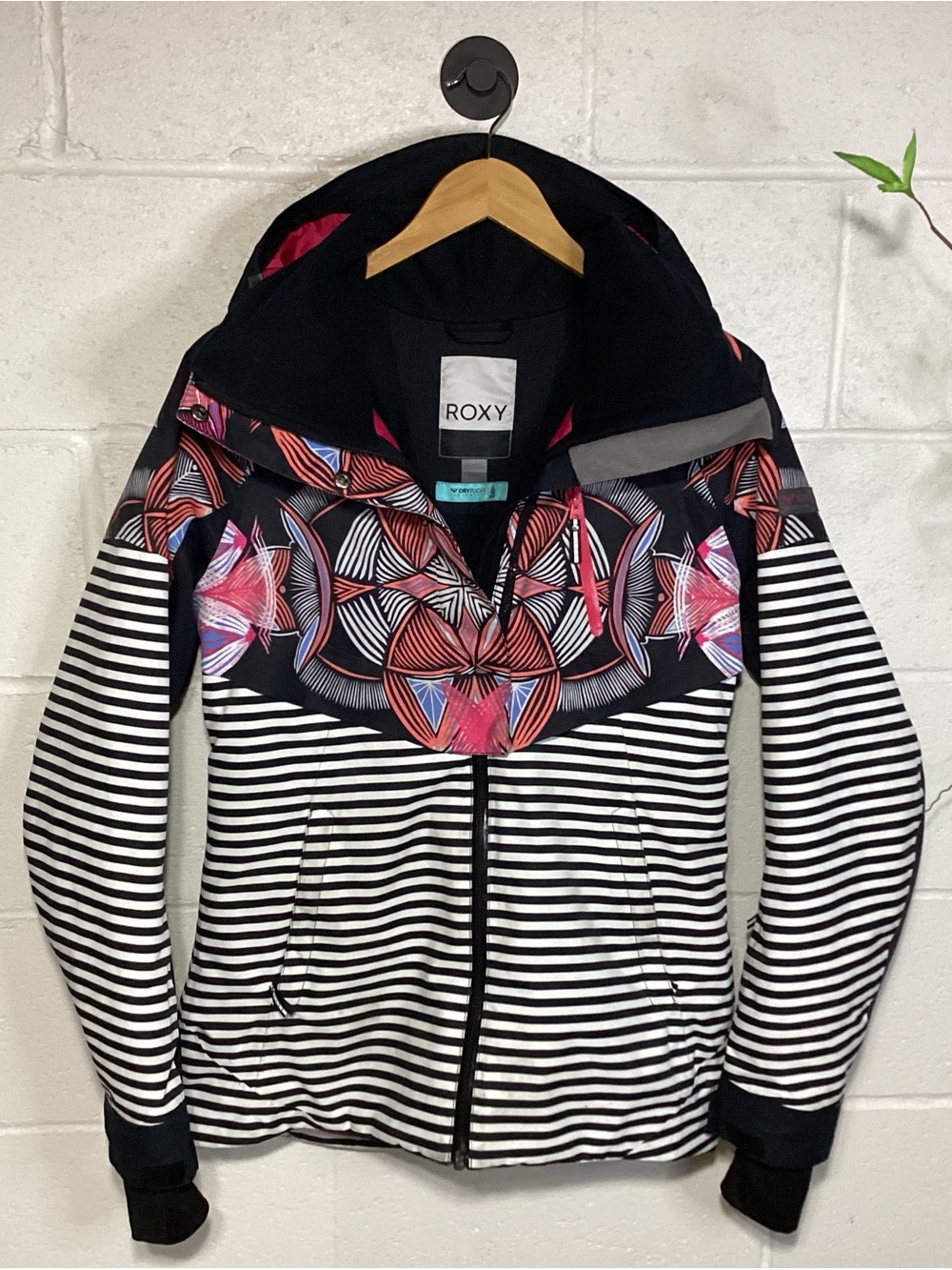 Roxy Womens Frozen Flow 15K DryFlight Ski Snowboard Jacket Medium